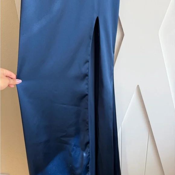 La Femme Navy Blue Prom Dress - Picture 6 of 10